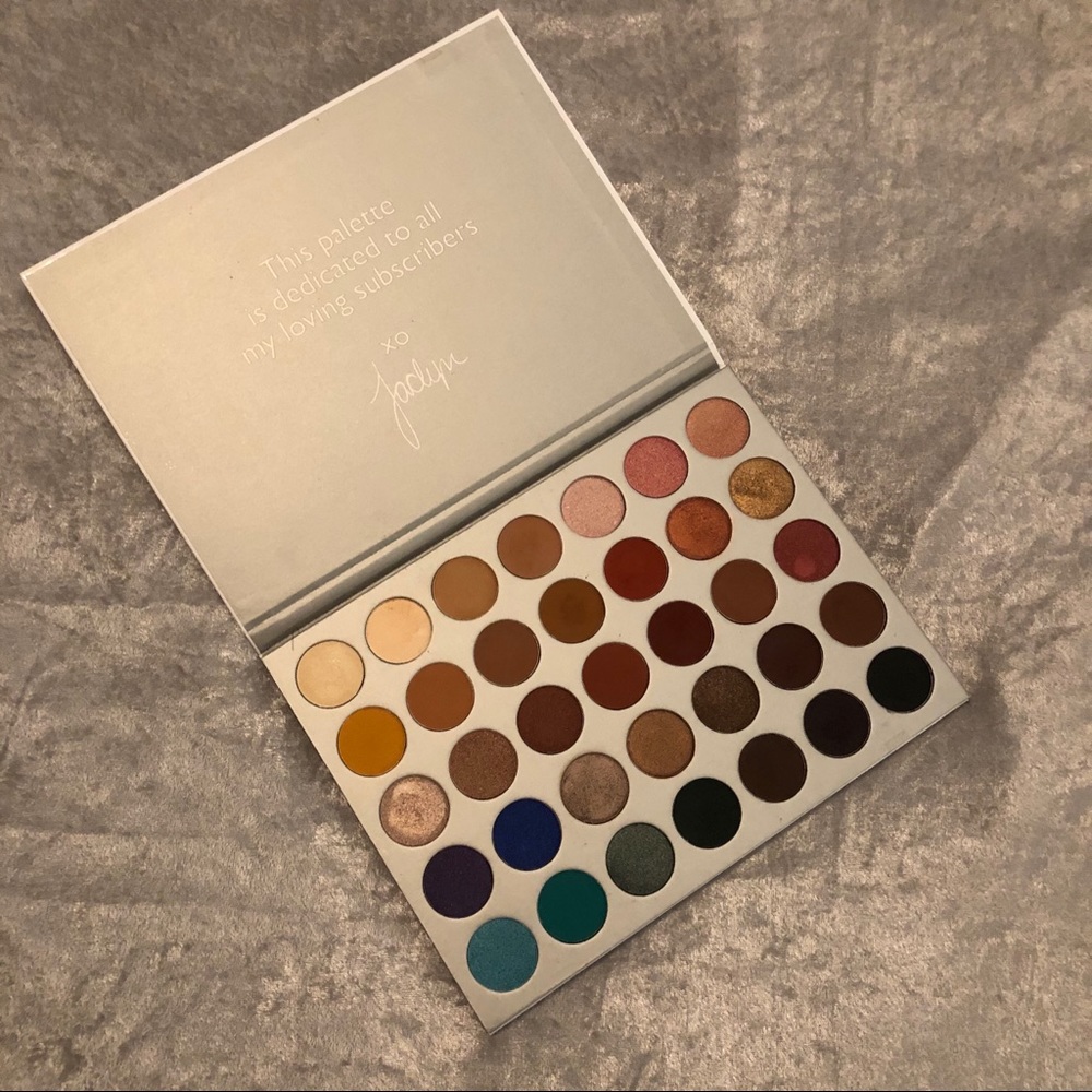 Morphe Jaclyn Hill Palette